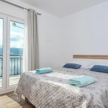 Seaview فيلة بلوتشي