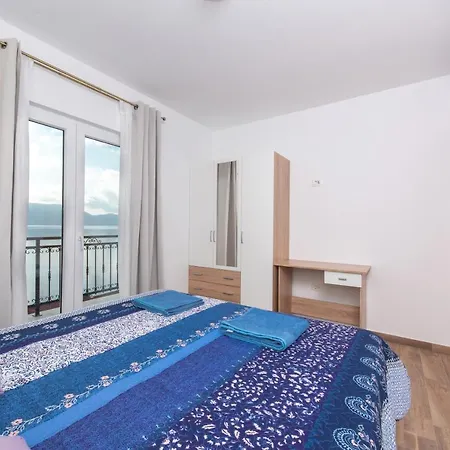 Seaview * بلوتشي