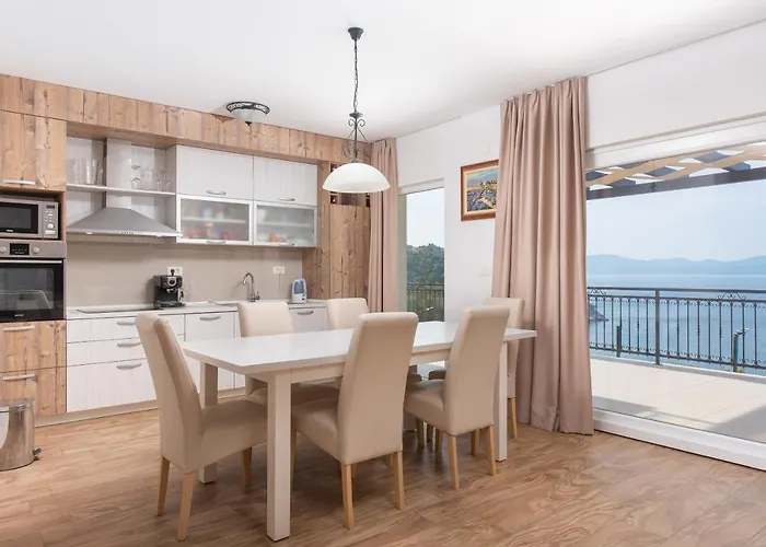 Seaview بلوتشي