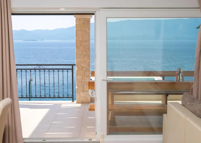 فيلة Seaview بلوتشي